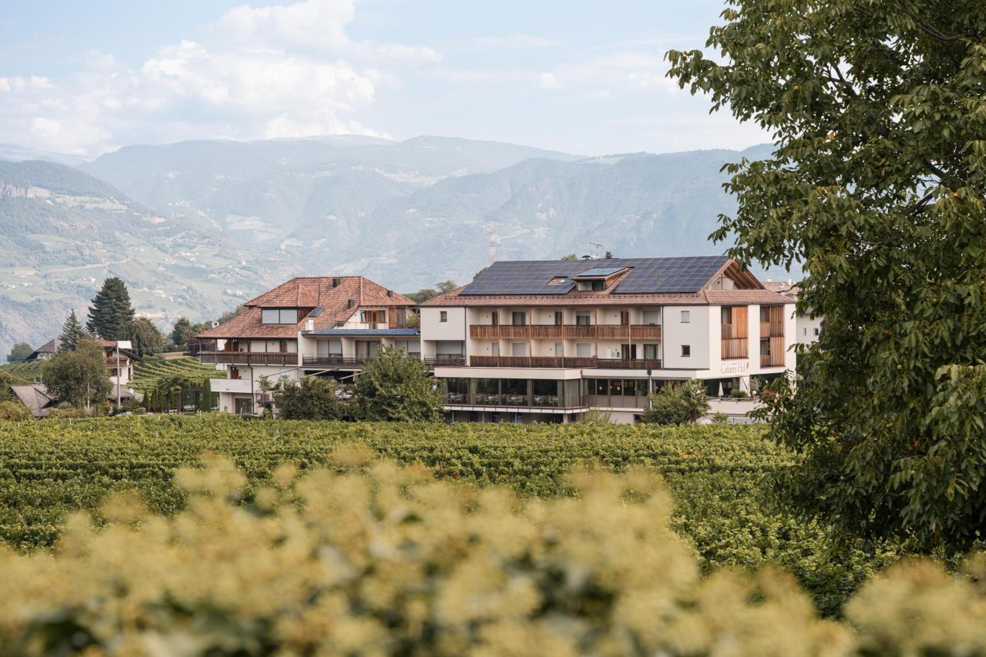 Hotel Girlanerhof Eppan an der Weinstraße Buitenkant foto