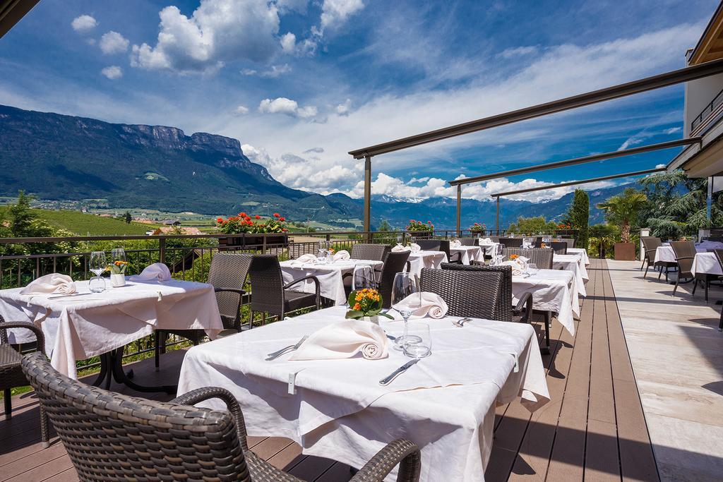 Hotel Girlanerhof Eppan an der Weinstraße Buitenkant foto